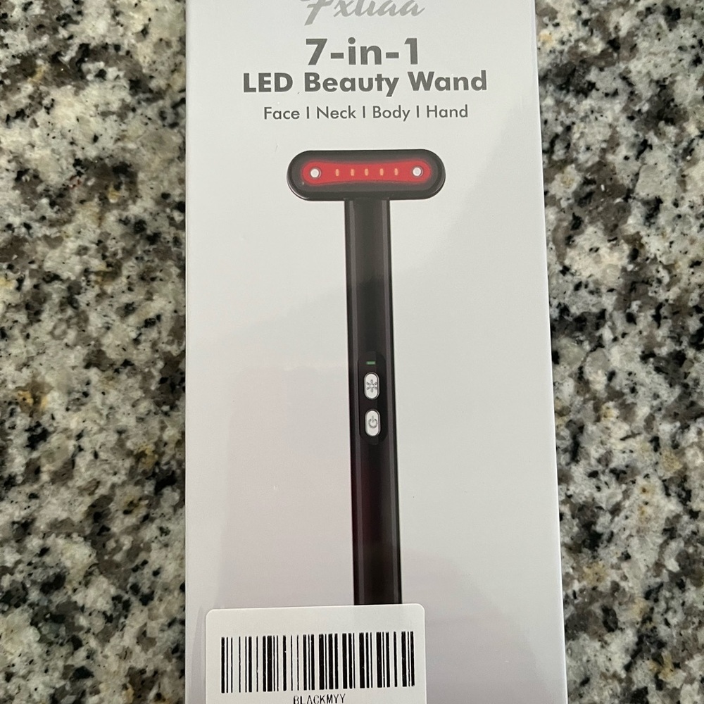 7-in-1 LED Beauty Wand - Black